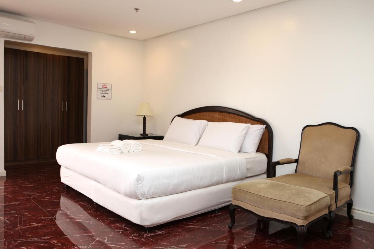 Centtro Residences Los Banos  Zewnętrze zdjęcie
