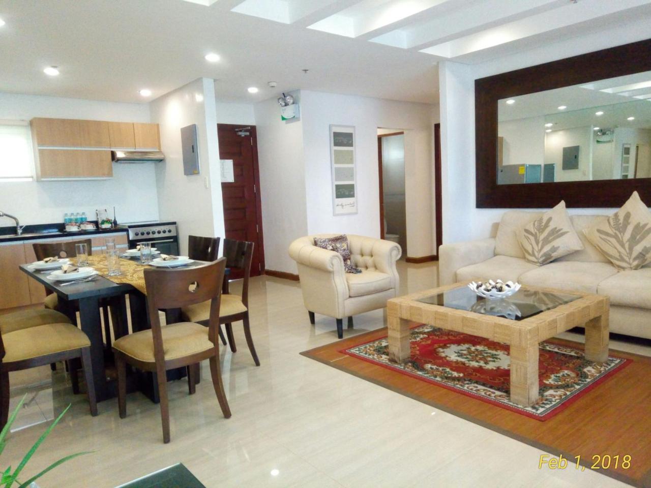 Centtro Residences Los Banos  Zewnętrze zdjęcie