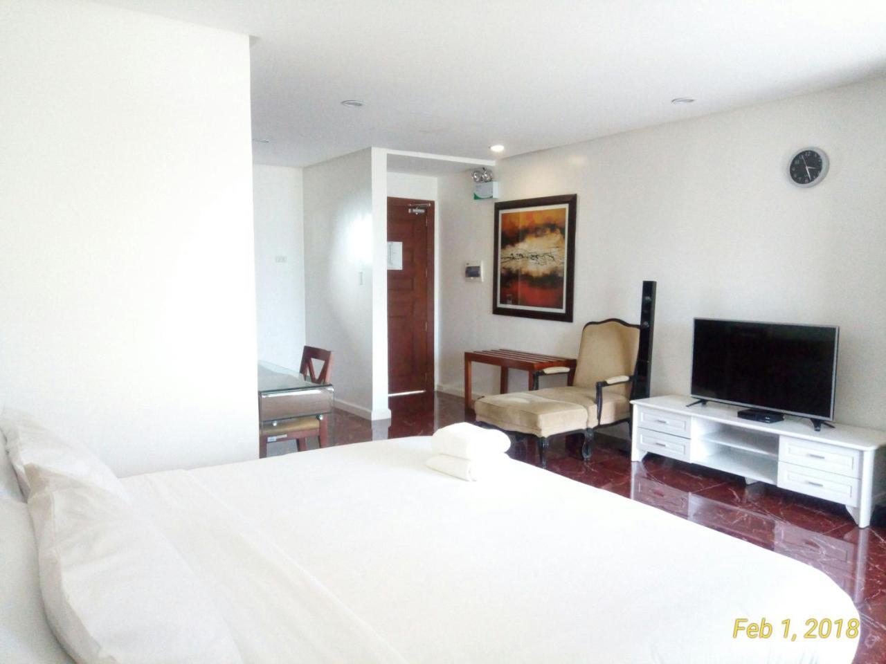 Centtro Residences Los Banos  Zewnętrze zdjęcie